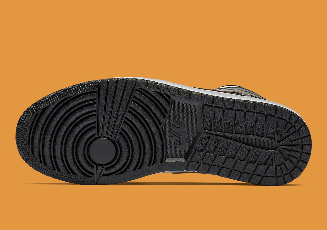 Air Jordan 1 Mid SE 'Black/Gold': Trở Lại Với Sắc Đen Và Vàng Đẹp Mắt - 6
