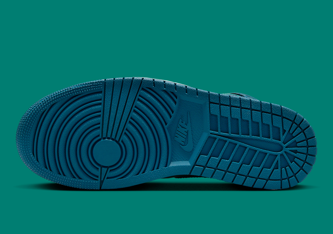 Air Jordan 1 Mid Sky J Teal: Sự kết hợp độc đáo với hình ảnh Chicago! - 5