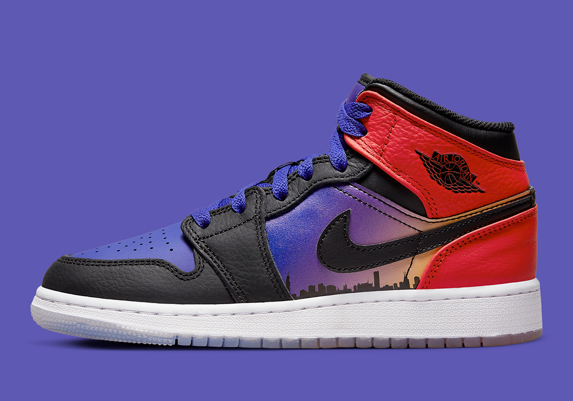 Air Jordan 1 Mid vinh danh đường chân trời Chicago với thiết kế độc đáo của riêng nó - 1