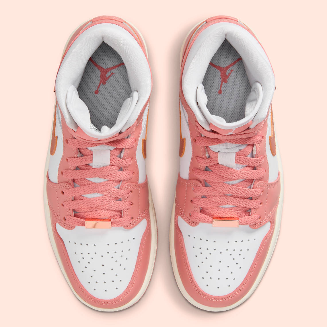 Air Jordan 1 Mid 'White' và 'Red Stardust': Sự Kết Hợp Hiện Đại Đầy Ấn Tượng - 4