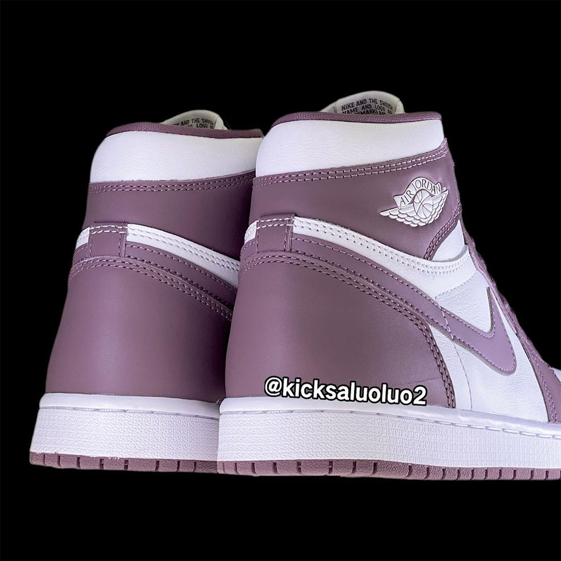 Air Jordan 1 Retro High OG 'Sky J Mauve': Màu tím hồng độc đáo lấy cảm hứng từ bầu trời Chicago - 3
