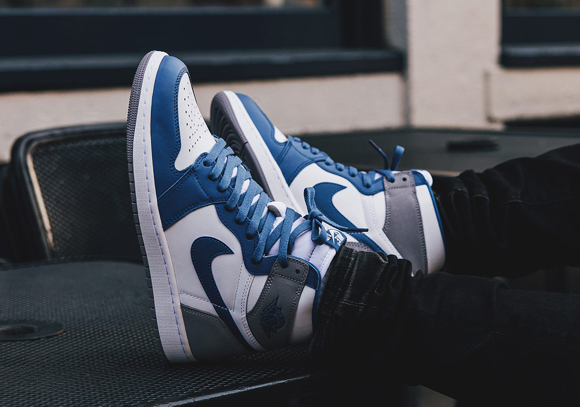 Air Jordan 1 Retro High OG True Blue mới nhất - 2