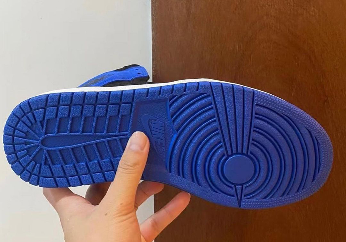 Air Jordan 1 Royal Reimagined - Sự đánh giá lại đầy sáng tạo của dòng sản phẩm - 12