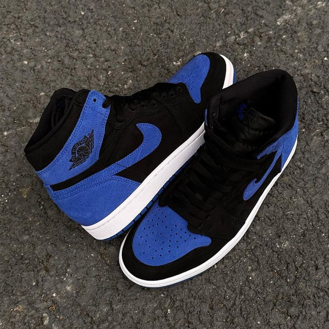 Air Jordan 1 Royal Reimagined - Sự đánh giá lại đầy sáng tạo của dòng sản phẩm - 3