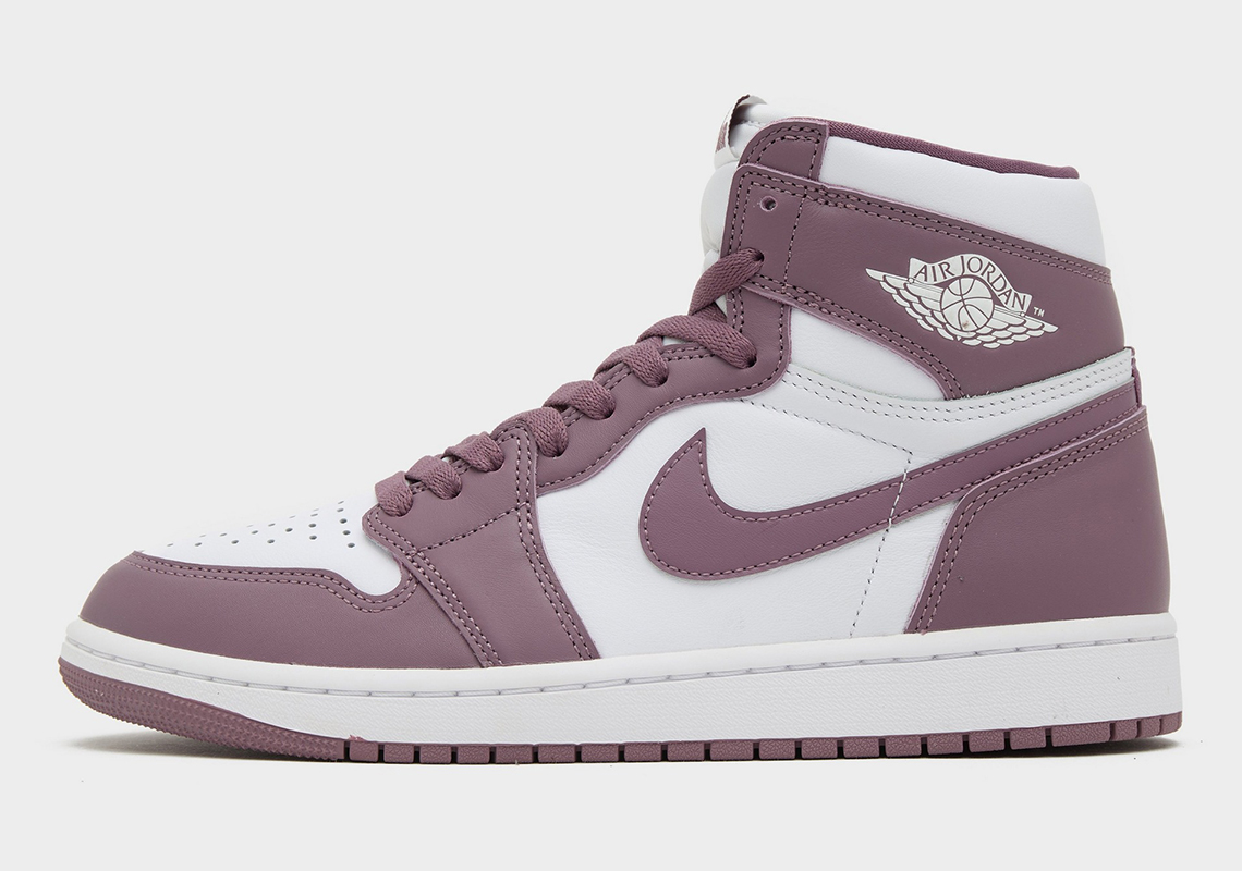 Air Jordan 1 'Sky J Mauve': Phiên Bản Màu Sắc Độc Đáo Sắp Ra Mắt - 2