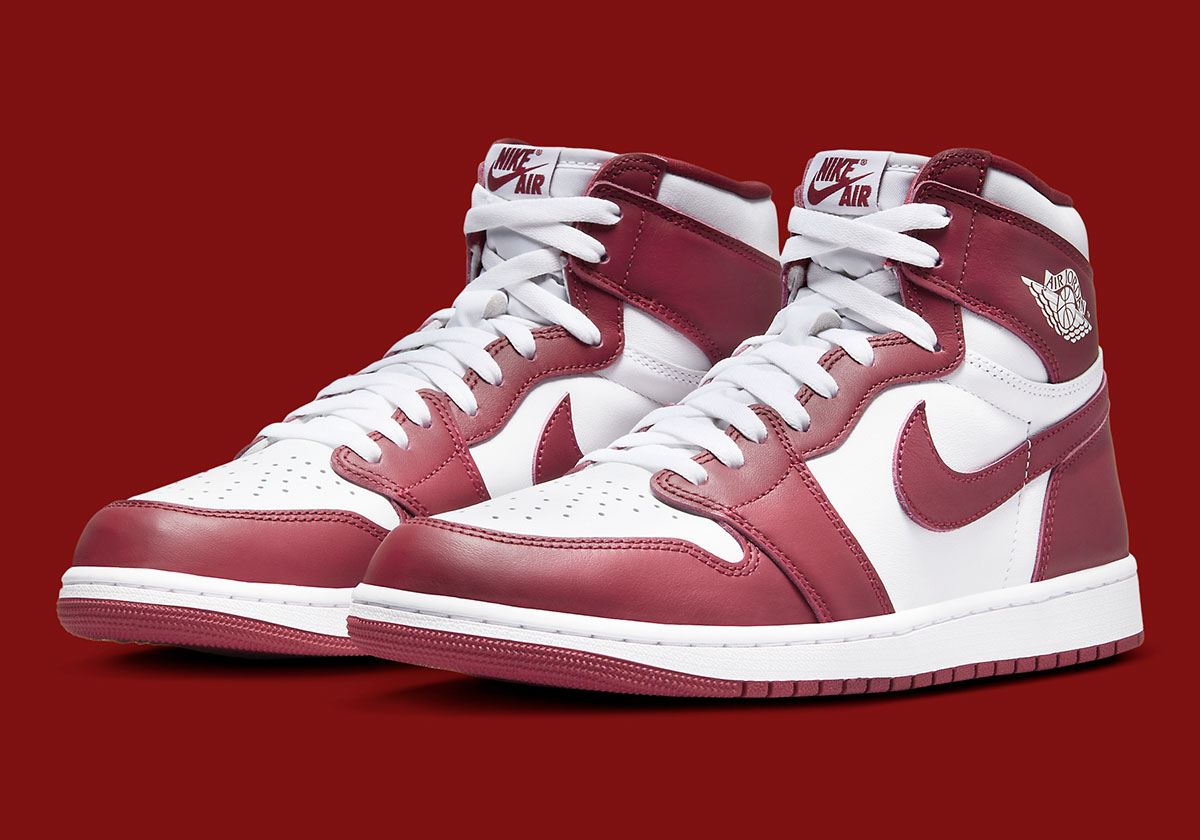 Air Jordan 1 White/Team Red: Phối màu mới cho mùa hè 2024 - 1