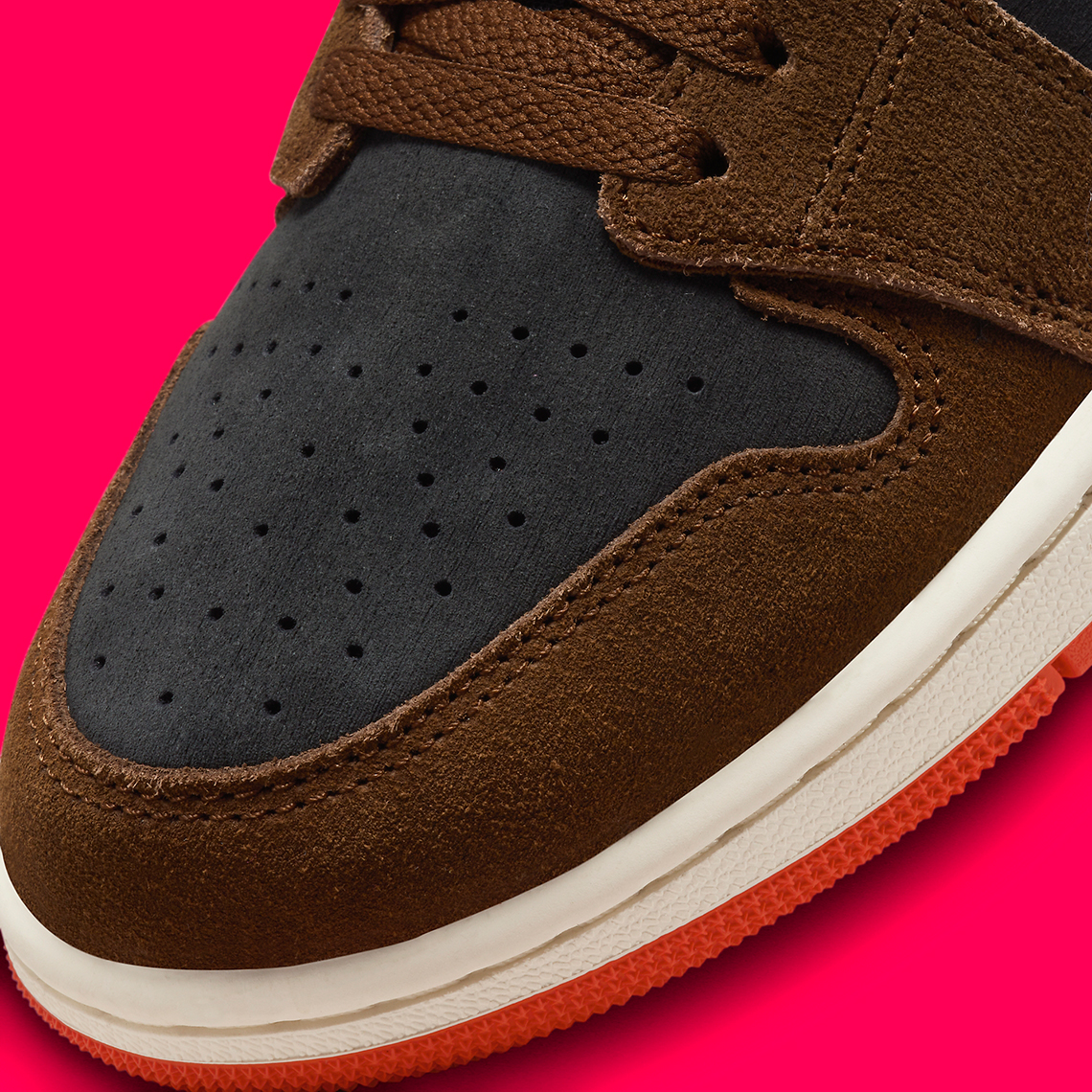 Air Jordan 1 Zoom CMFT 2 Lột Xác Với Phiên Bản Lễ Tình Nhân - 7