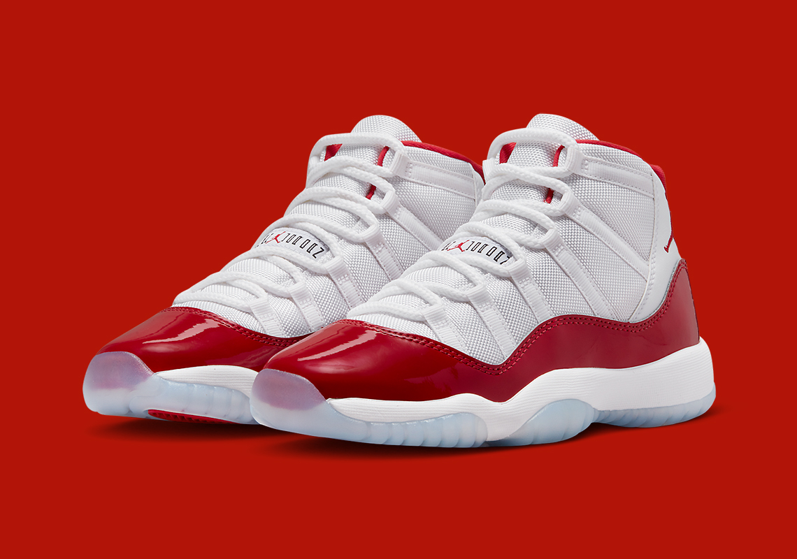 Air Jordan 11 Cherry sẽ được phát hành vào ngày mai - 3