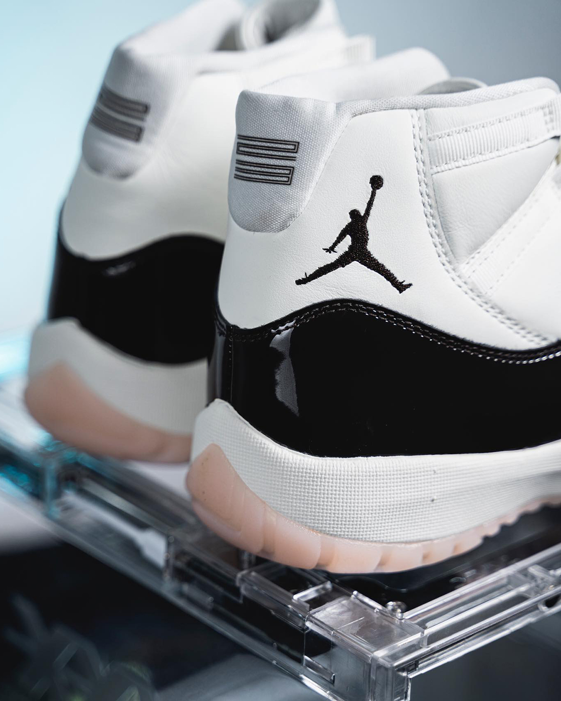 Air Jordan 11 Neapolitan dành cho nữ sẽ ra mắt vào mùa lễ hội năm 2023 - 11