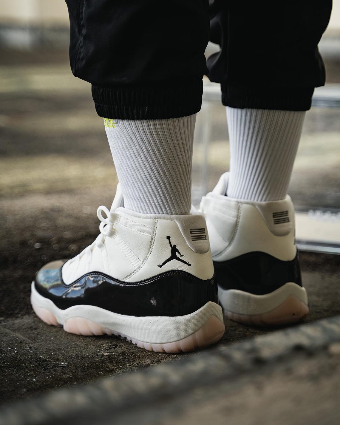 Air Jordan 11 Neapolitan dành cho nữ sẽ ra mắt vào mùa lễ hội năm 2023 - 5