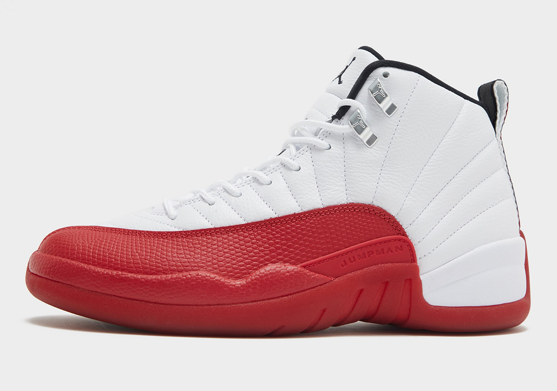 Air Jordan 12 'Cherry' Quay Trở Lại Sau 14 Năm - 1