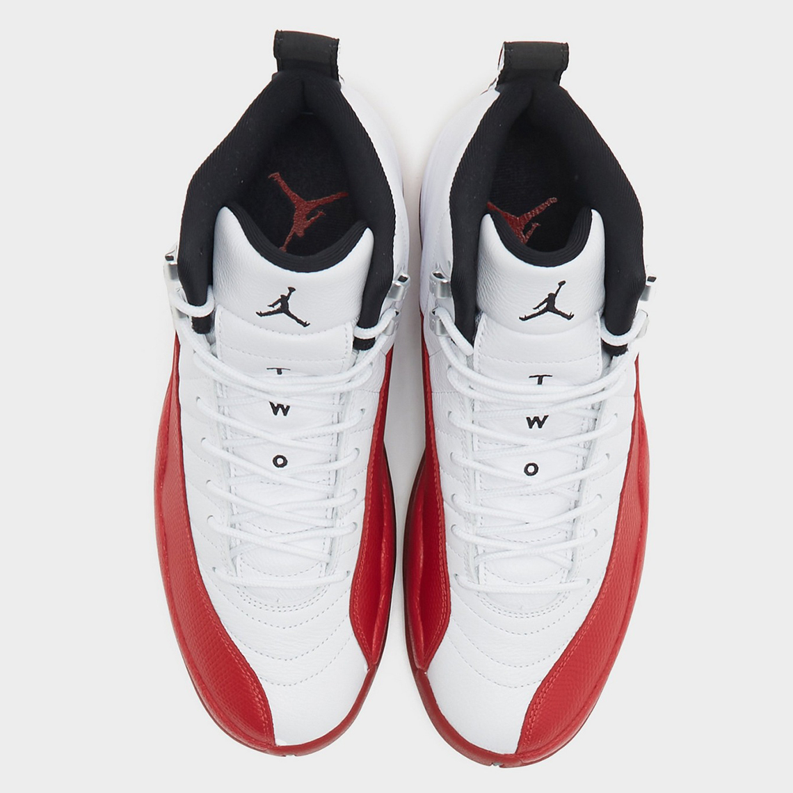 Air Jordan 12 'Cherry' Quay Trở Lại Sau 14 Năm - 3