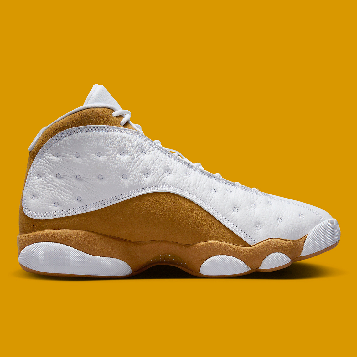 Air Jordan 13 Wheat Ra Mắt Ngày 2 - 12