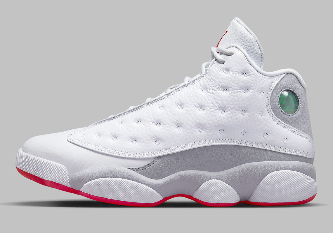 Air Jordan 13 Wolf Grey - Phiên bản mới với sự trở lại đáng mong đợi vào tháng 8 năm 2023. - 3