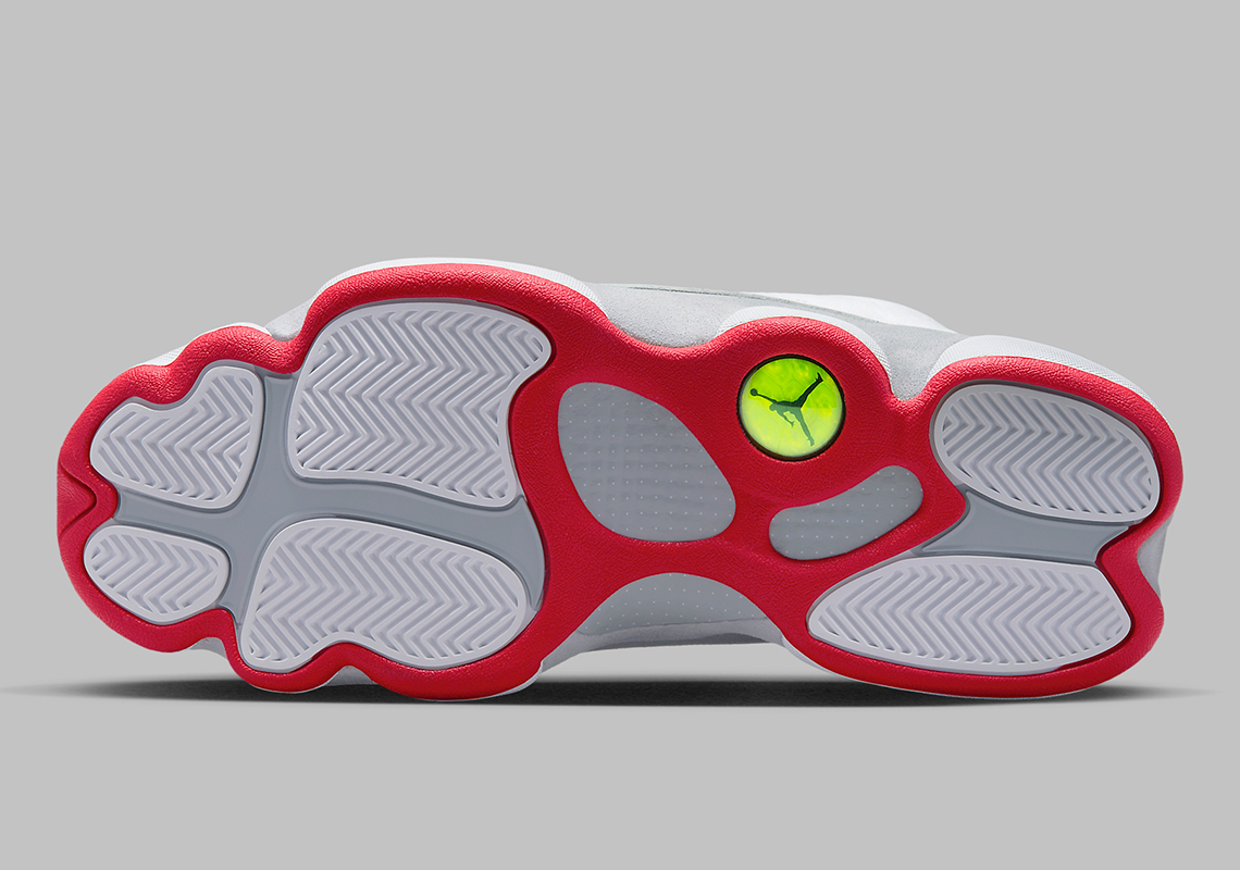 Air Jordan 13 Wolf Grey - Phiên bản mới với sự trở lại đáng mong đợi vào tháng 8 năm 2023. - 7