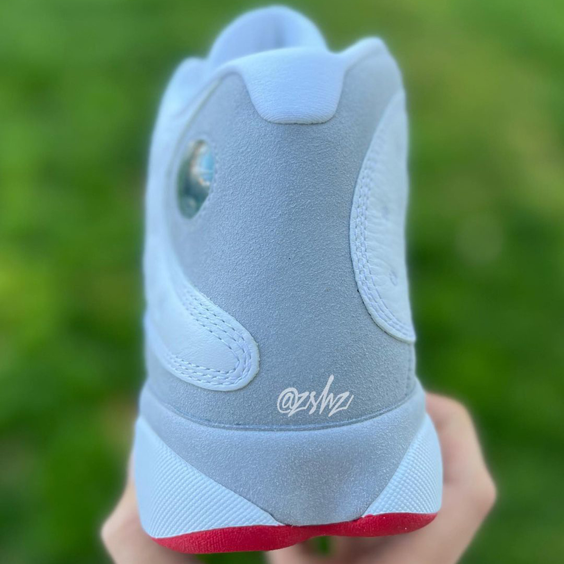 Air Jordan 13 Wolf Grey sẽ ra mắt vào tháng 7 - 3