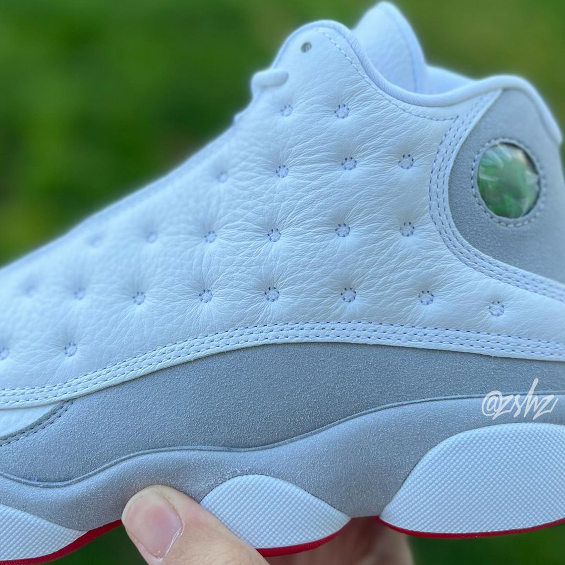 Air Jordan 13 Wolf Grey sẽ ra mắt vào tháng 7 - 4