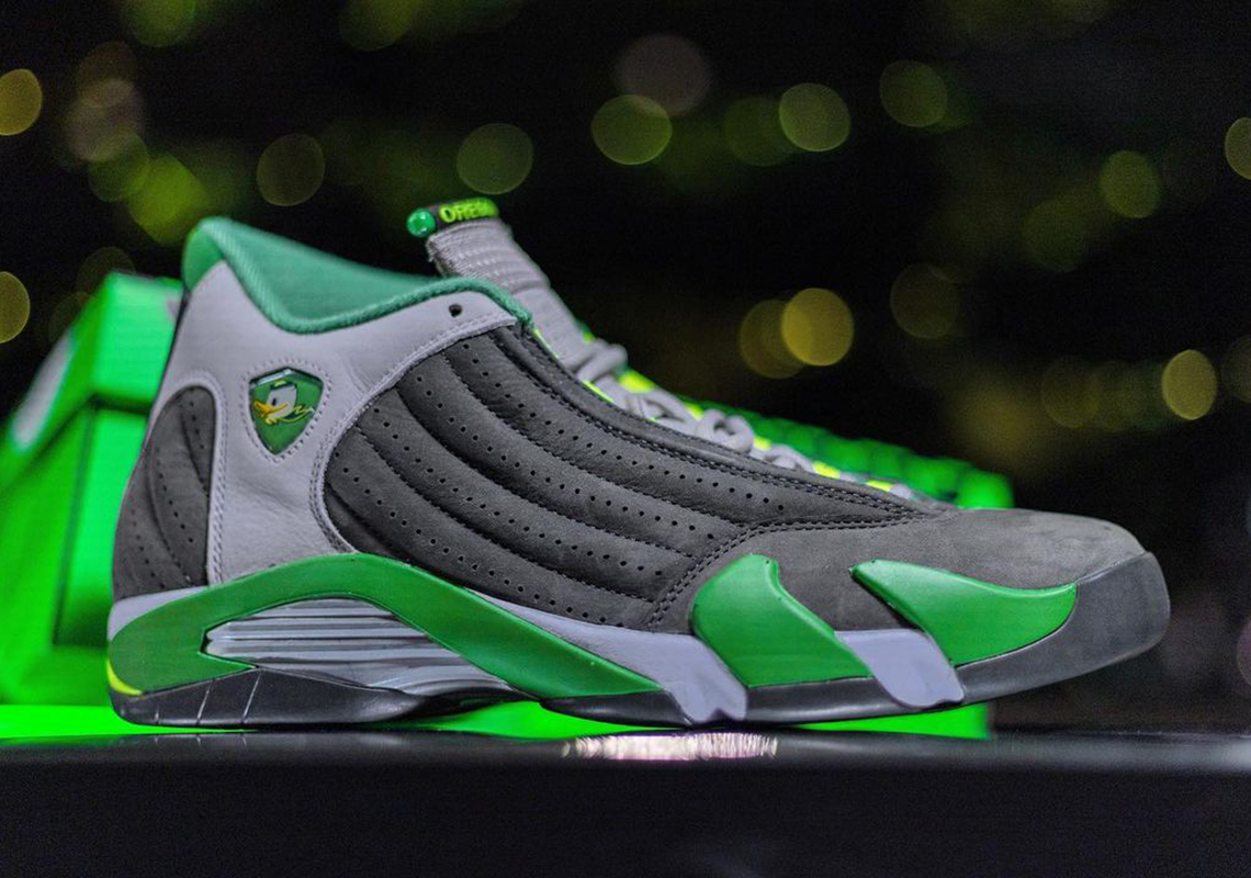 Air Jordan 14 Oregon Ducks PE bị giới hạn chỉ có 275 đôi - 1