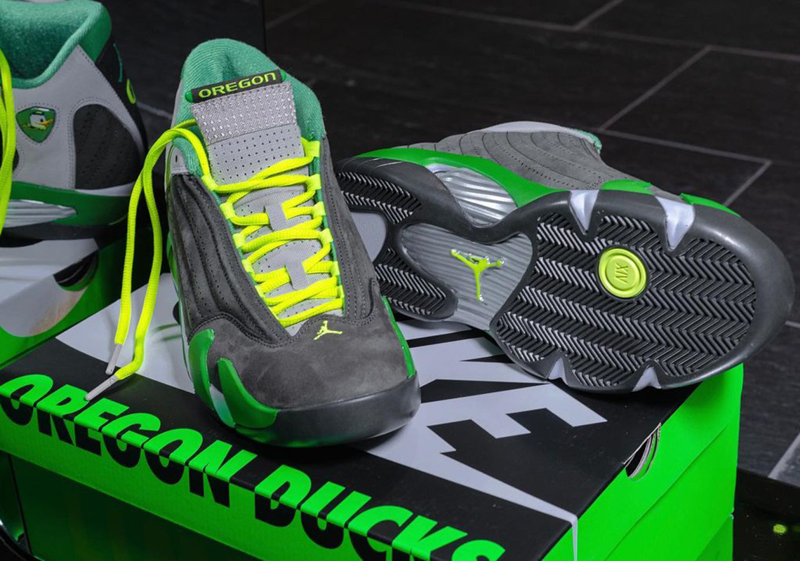 Air Jordan 14 Oregon Ducks PE bị giới hạn chỉ có 275 đôi - 2