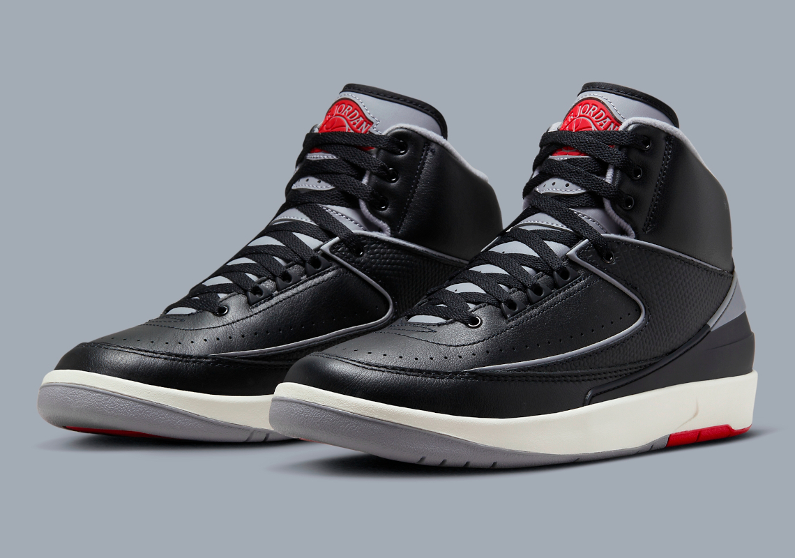Air Jordan 2 'Black Cement' Sẽ Ra Mắt Trong Tháng 9 - 2