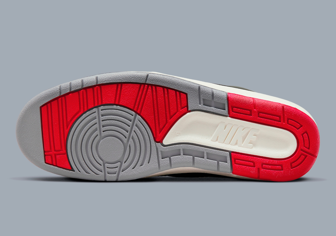 Air Jordan 2 'Black Cement' Sẽ Ra Mắt Trong Tháng 9 - 6