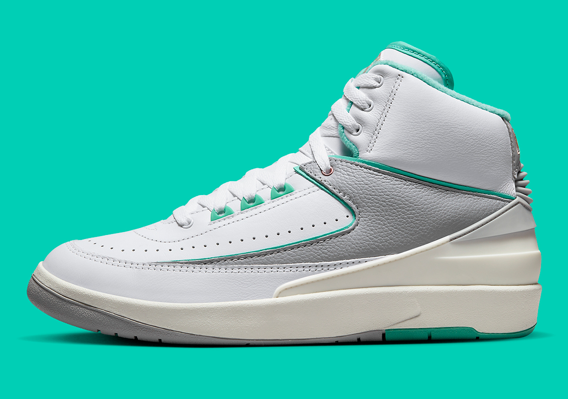 Air Jordan 2 Crystal Mint: Đậm Chất NYC, Bản Phát Hành Kỷ Niệm Đáng Chú Ý! - 3
