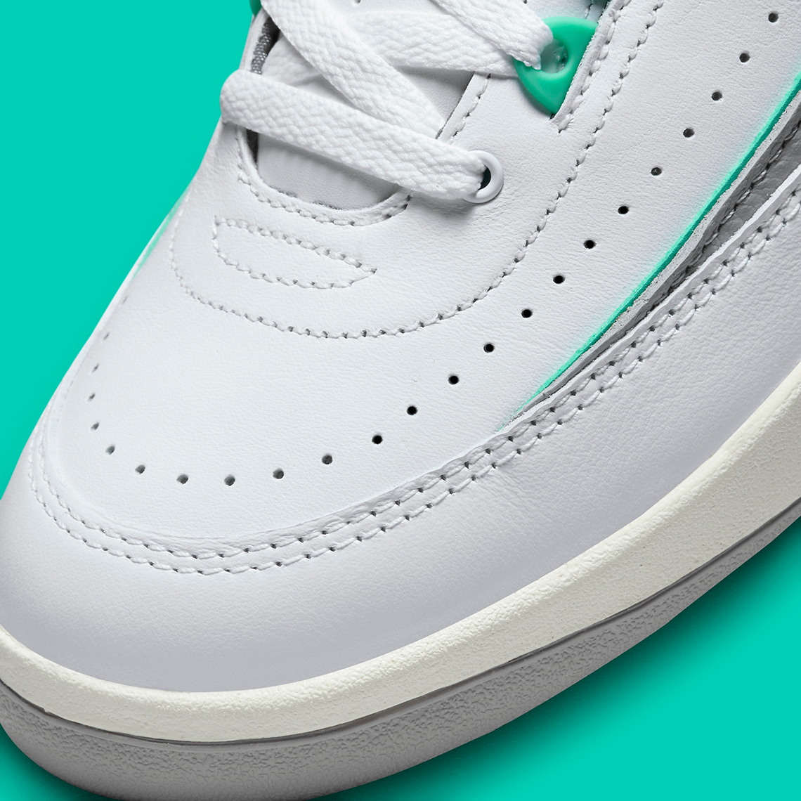 Air Jordan 2 Crystal Mint: Đậm Chất NYC, Bản Phát Hành Kỷ Niệm Đáng Chú Ý! - 9