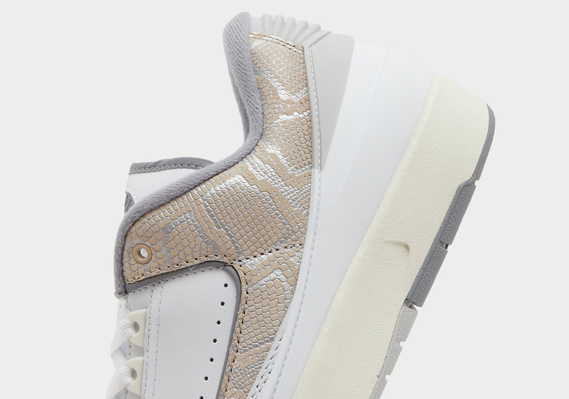 Air Jordan 2 Low Python: Sự Hồi Sinh Đầy Ấn Tượng trong Thiết Kế Sneaker - 5