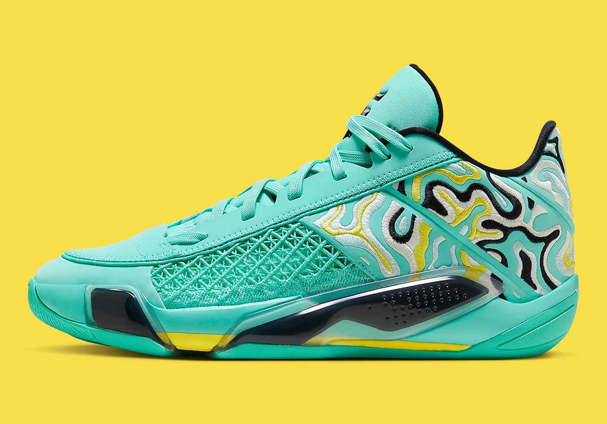 Air Jordan 38 Low 'Hyper Turquoise': Guo Ailun ký tên mới - 2