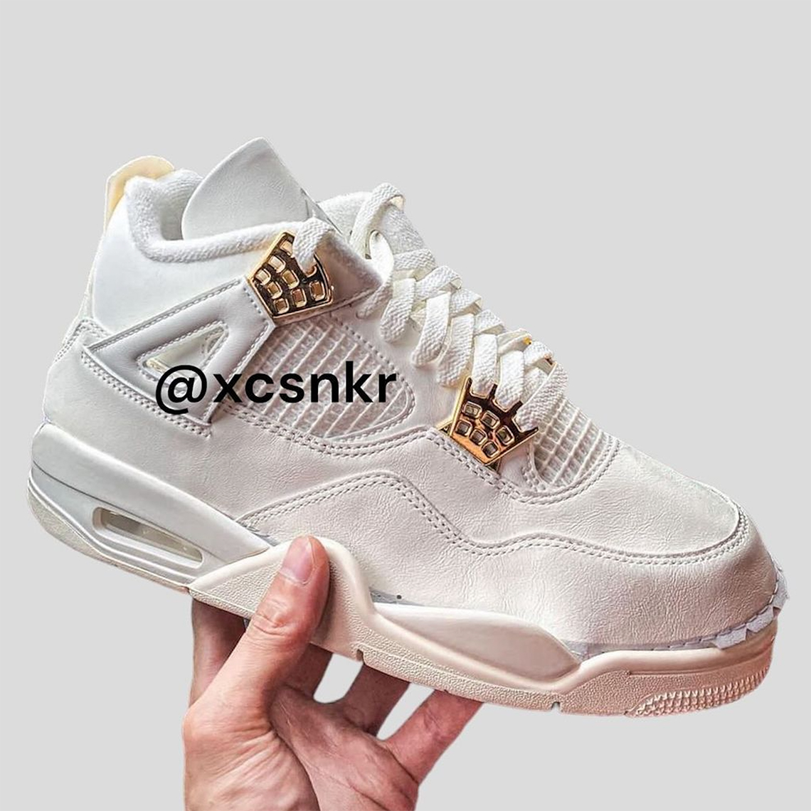 Air Jordan 4 Sail 2024: Sự kết hợp màu sắc độc đáo sắp ra mắt! - 2