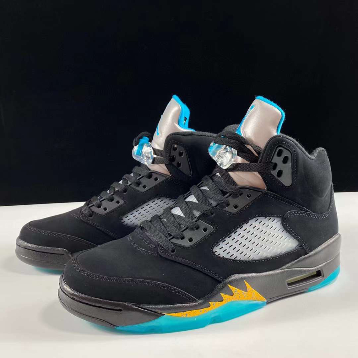 Air Jordan 5 Aqua tưởng nhớ những người chơi sớm nhất của Chris Paul - 5