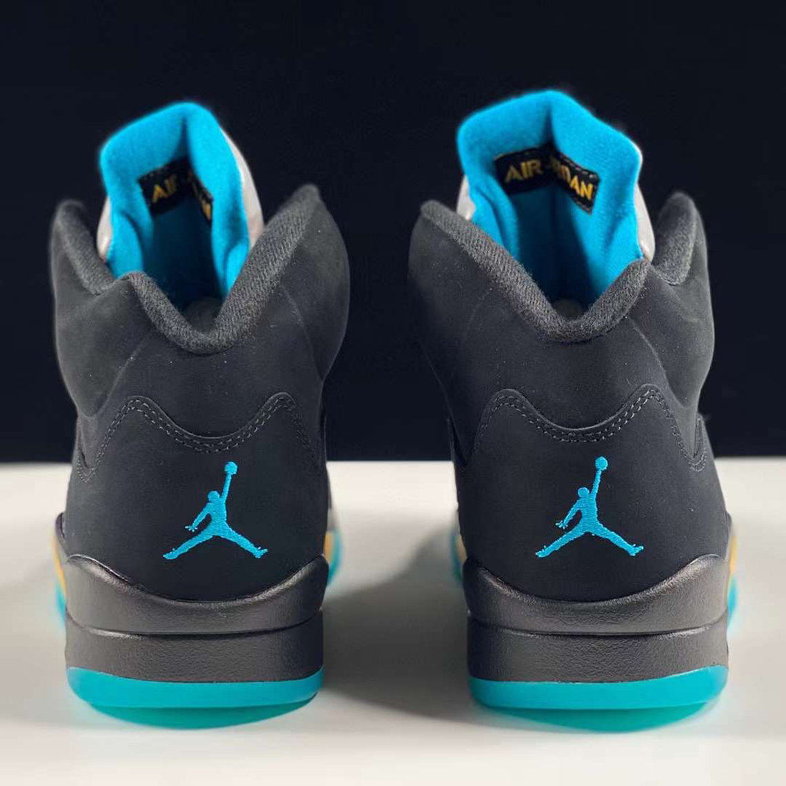 Air Jordan 5 Aqua tưởng nhớ những người chơi sớm nhất của Chris Paul - 8