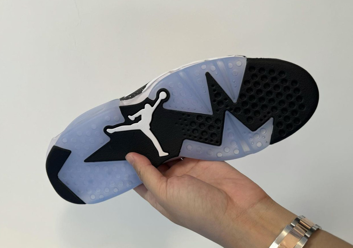 Air Jordan 6 Reverse Oreo: Sự Kết Hợp Độc Đáo - 3