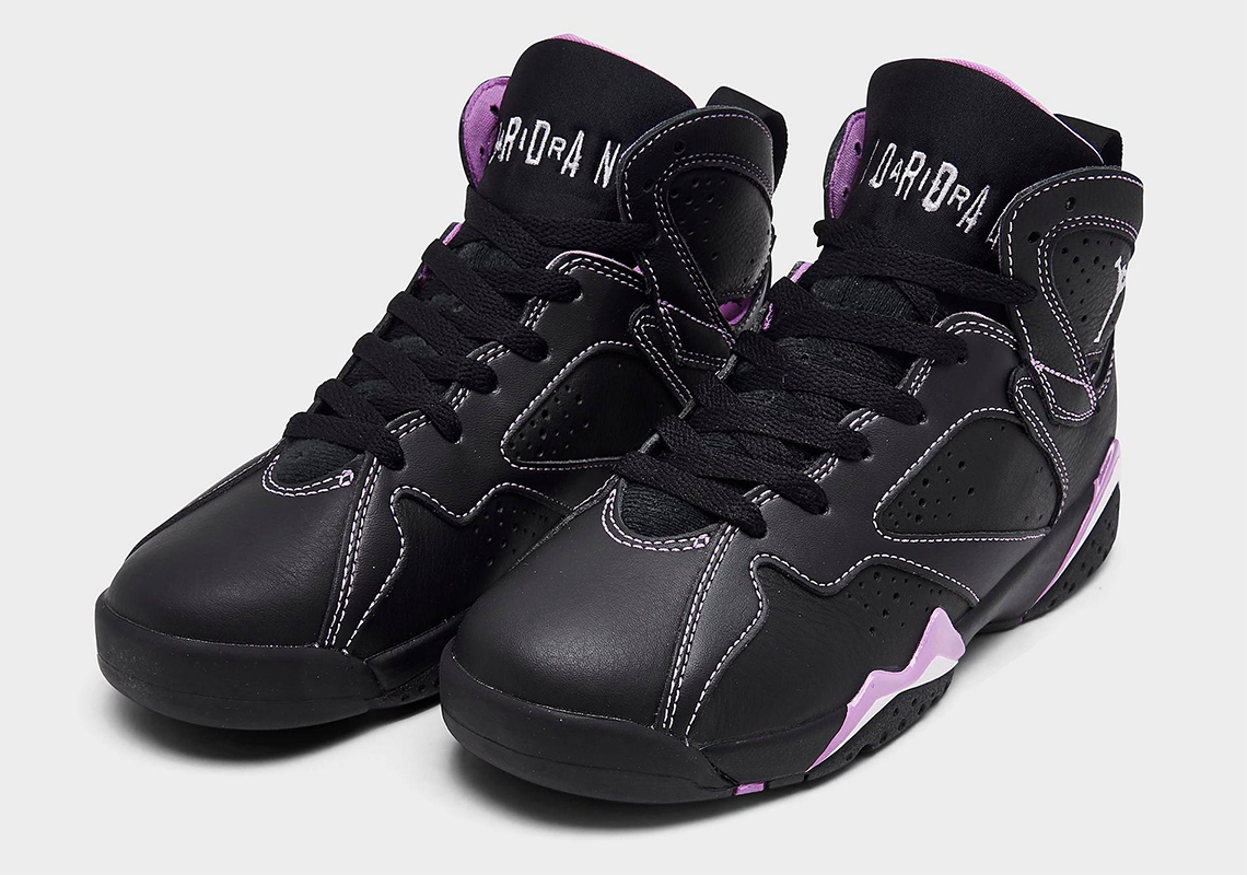 Air Jordan 7 có sự kết hợp của Rush Fuchsia và Barely Grape - 2