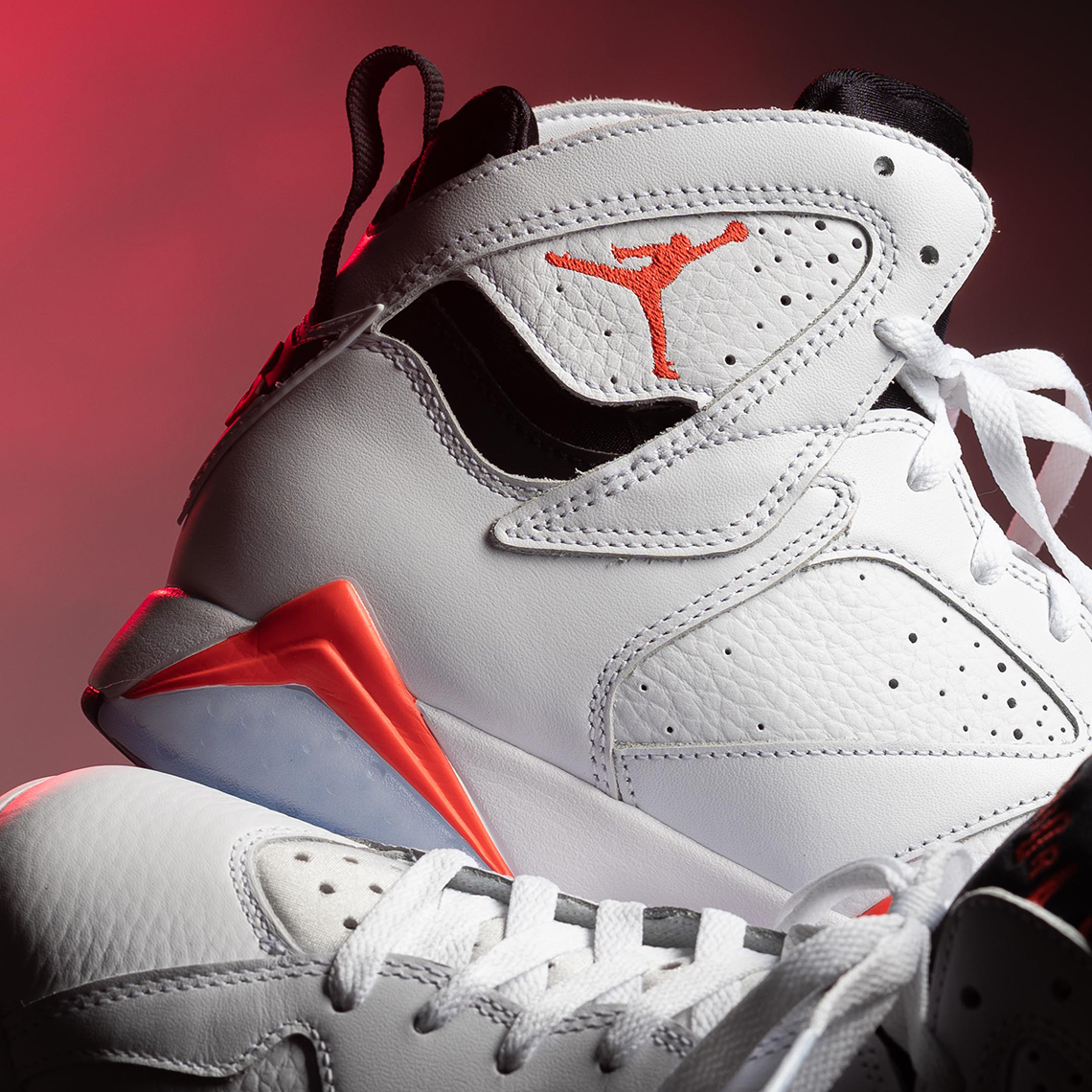 Air Jordan 7 White/Infrared: Phiên Bản Kế Thừa Của Mẫu Giày Kinh điển - 6