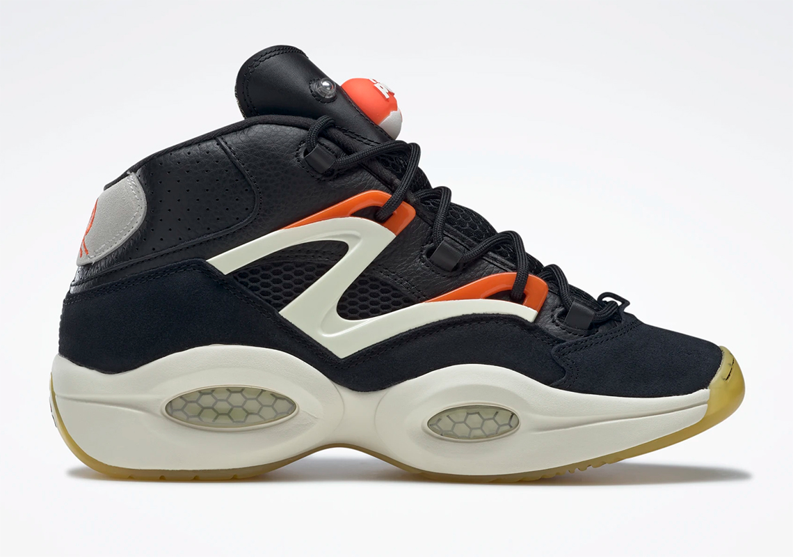 Allen Iverson và Dee Brown chạm trán trên giày Reebok Pump Question - 3
