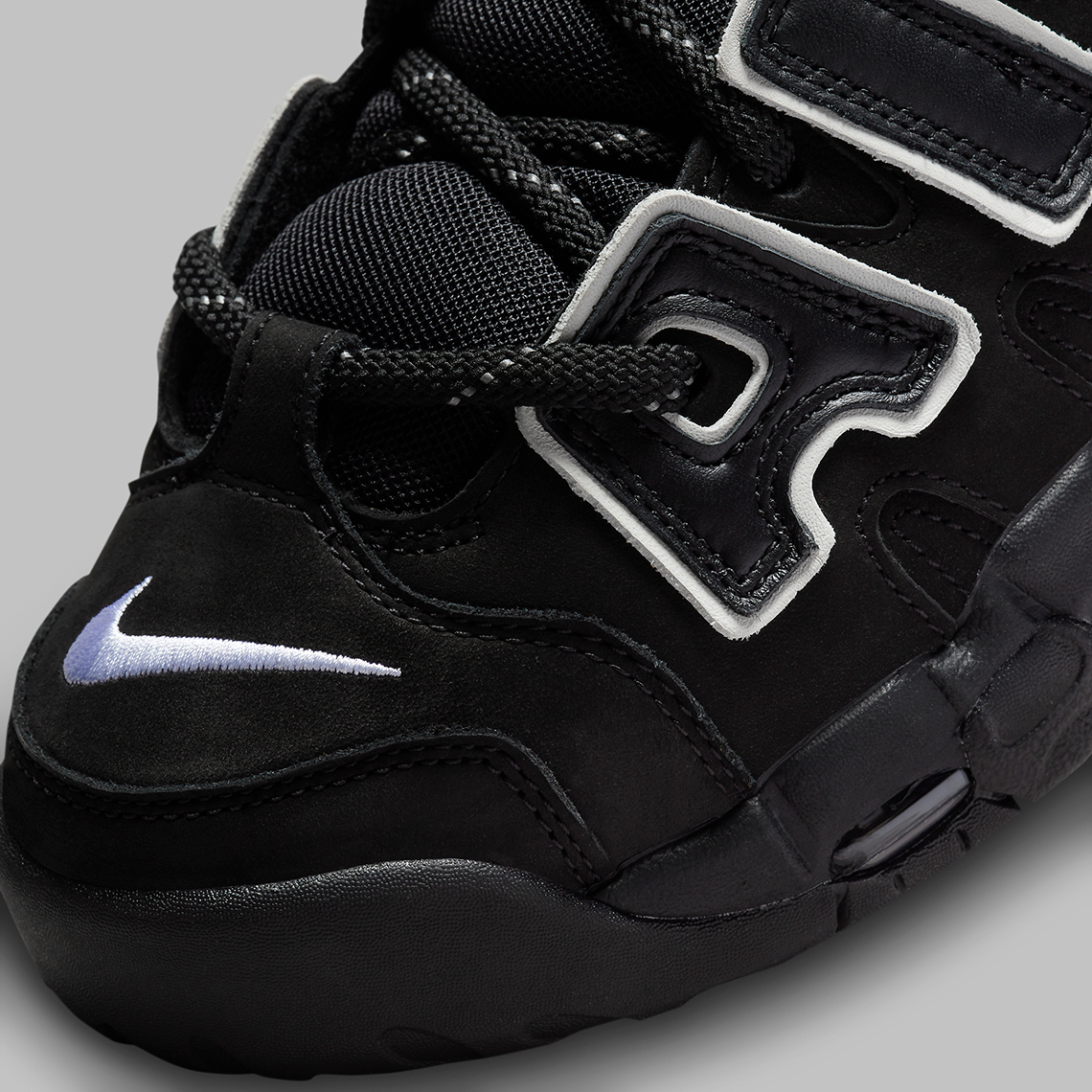 AMBUSH x Nike Air More Uptempo Low: Phiên Bản Đen/Trắng Iconic Sắp Ra Mắt - 7