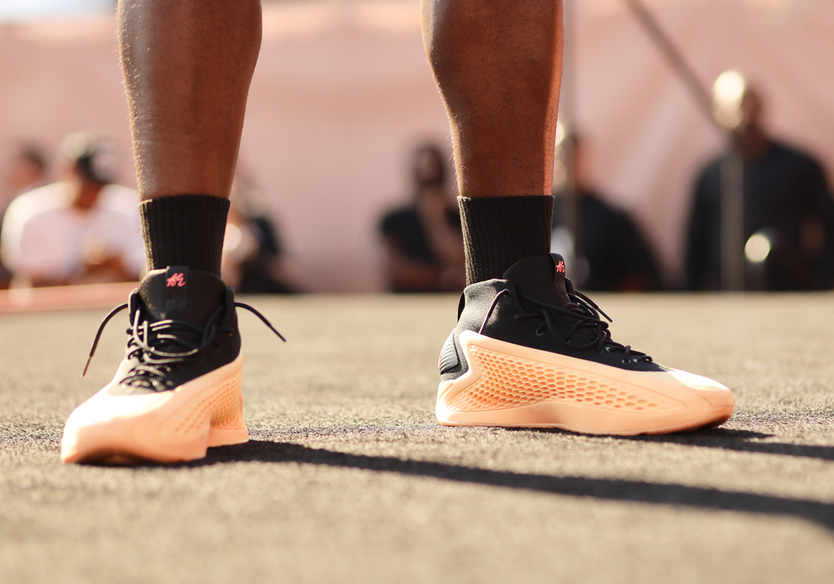 Anthony Edwards và Bước Đột Ph - 13