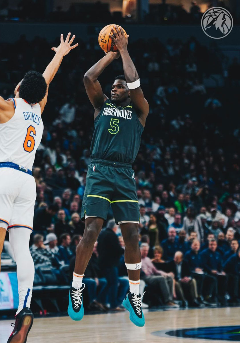 Anthony Edwards và Bước Đột Ph - 32