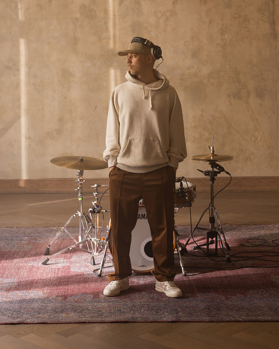 Asphaltgold x ASICS EX89 Impromptu: Khi âm nhạc và sneaker hòa quyện thành tác phẩm độc đáo! - 2