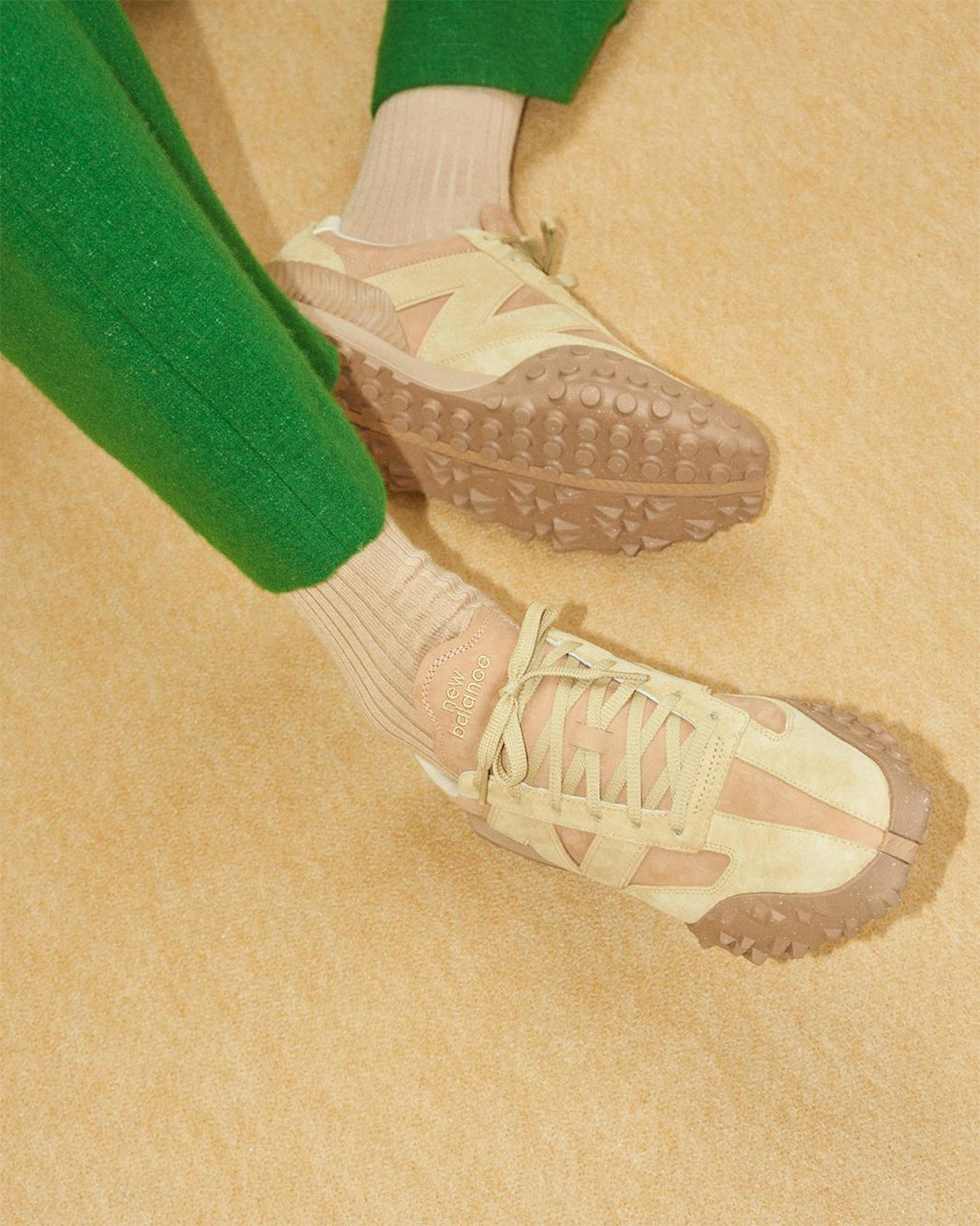 AURALEE New Balance XC-72 ra mắt 2 màu mới - 4