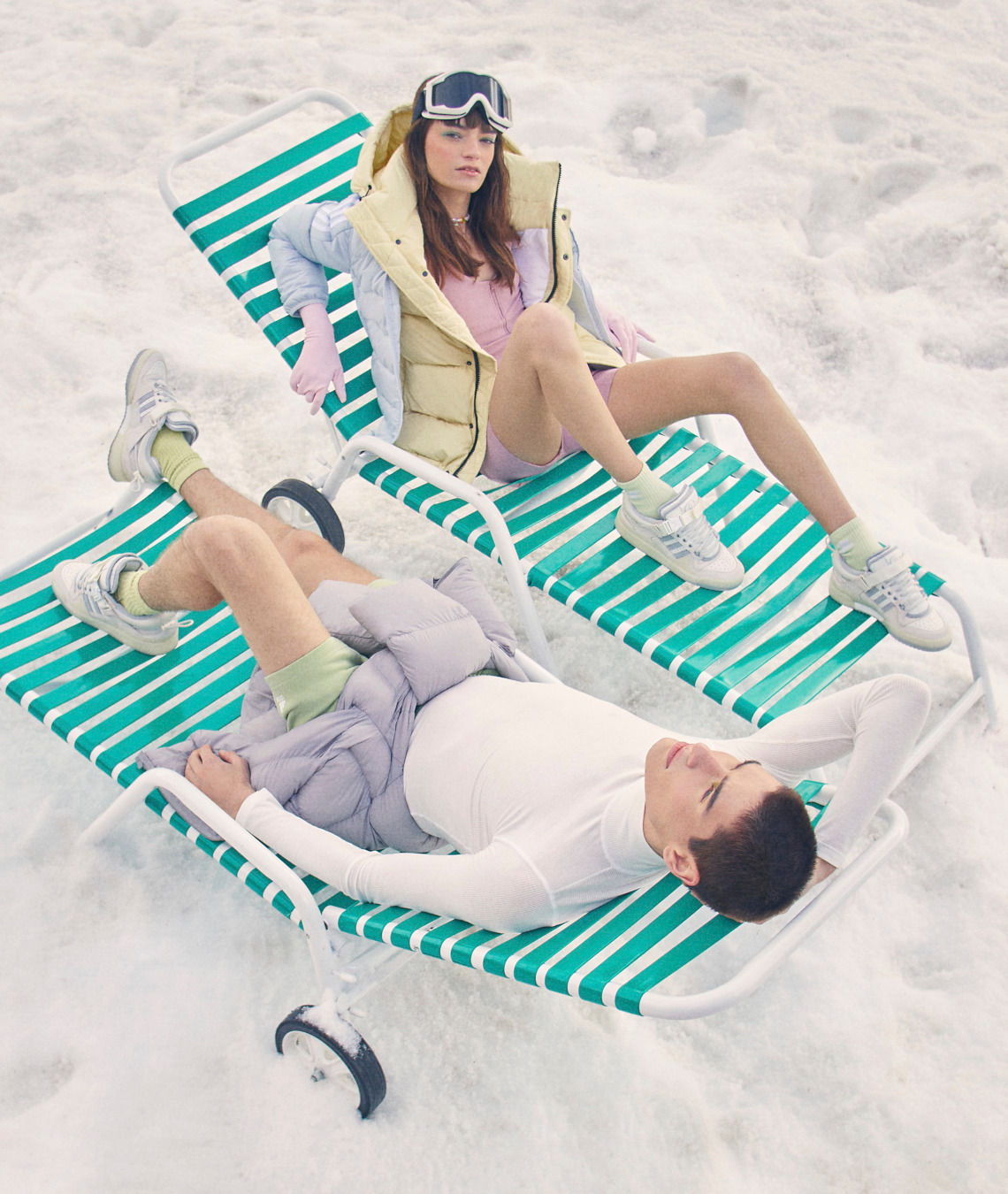 Bad Bunny X ADIDAS được phát hành với màu Trắng vào ngày 10/12/2022 - 4