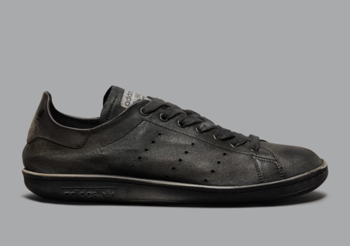 Balenciaga và Adidas hợp tác ra mắt mẫu giày Stan Smith sắp tới  - 3