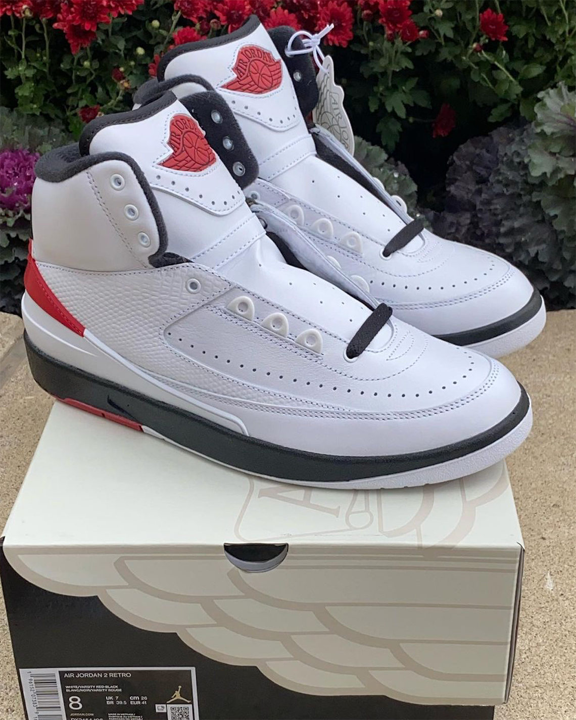 Bao bì Air Jordan 2 OG Chicago vẫn giống với bản gốc năm 1987 - 2