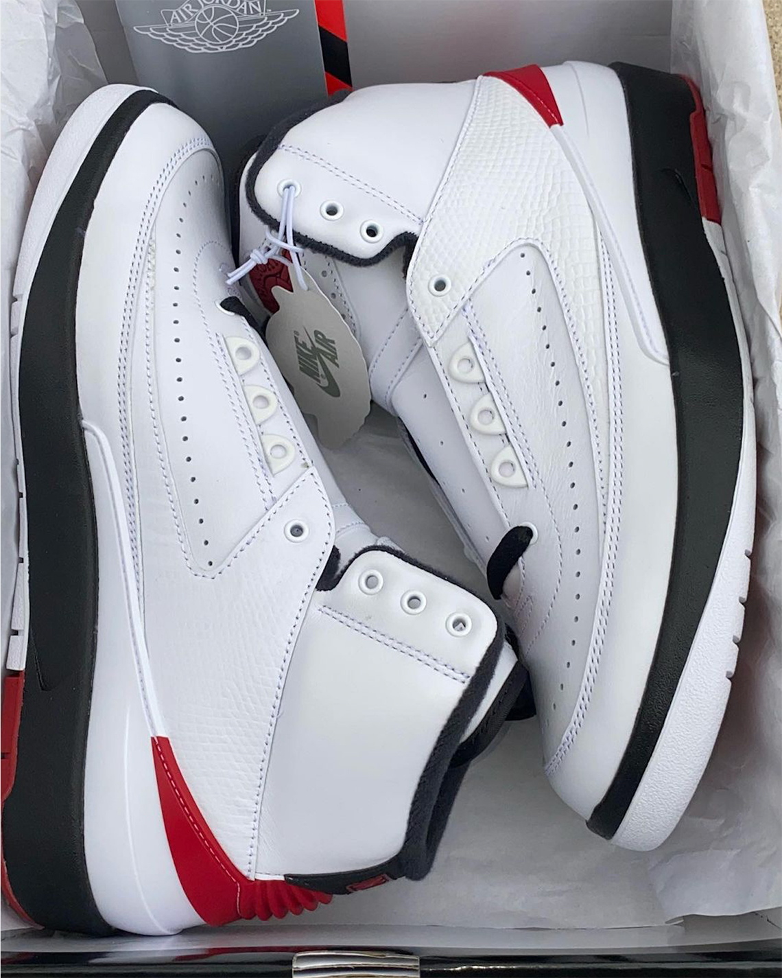Bao bì Air Jordan 2 OG Chicago vẫn giống với bản gốc năm 1987 - 4