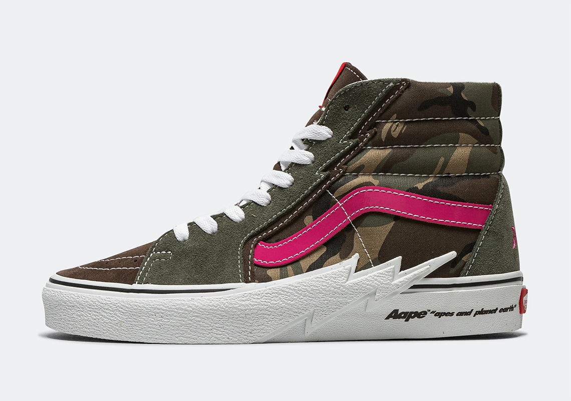 Bộ Sưu Tập AAPE by A Bathing Ape x Vans: Biến Tấu Sọc Điện Nổi Tiếng - 2