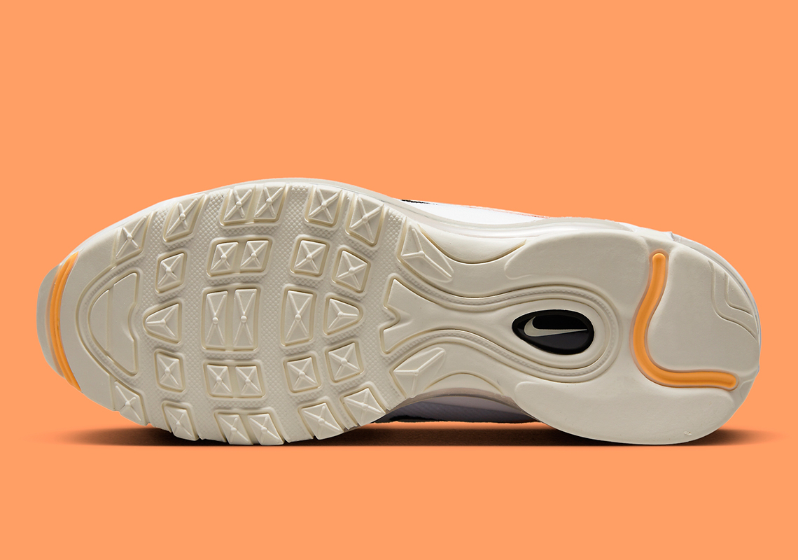 Bộ sưu tập Feel Love của Nike bao gồm Air Max 97 đầy sắc màu này - 4
