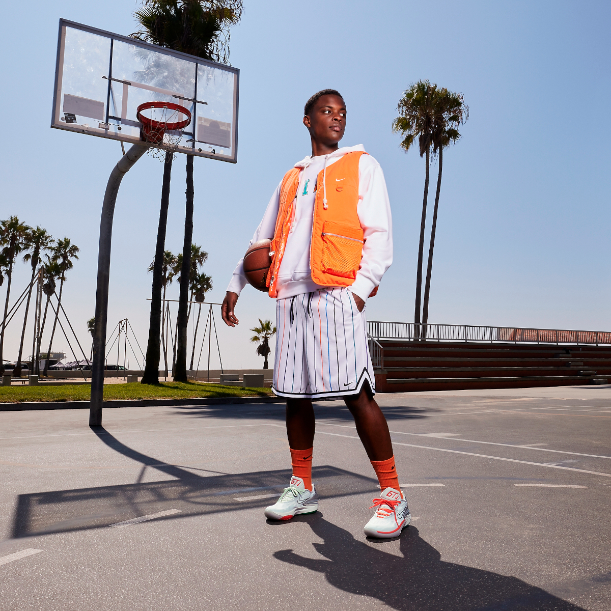 Bộ Sưu Tập Giày Nike Basketball Giáng Sinh 2023: Đẹp và Đa Dạng - 11