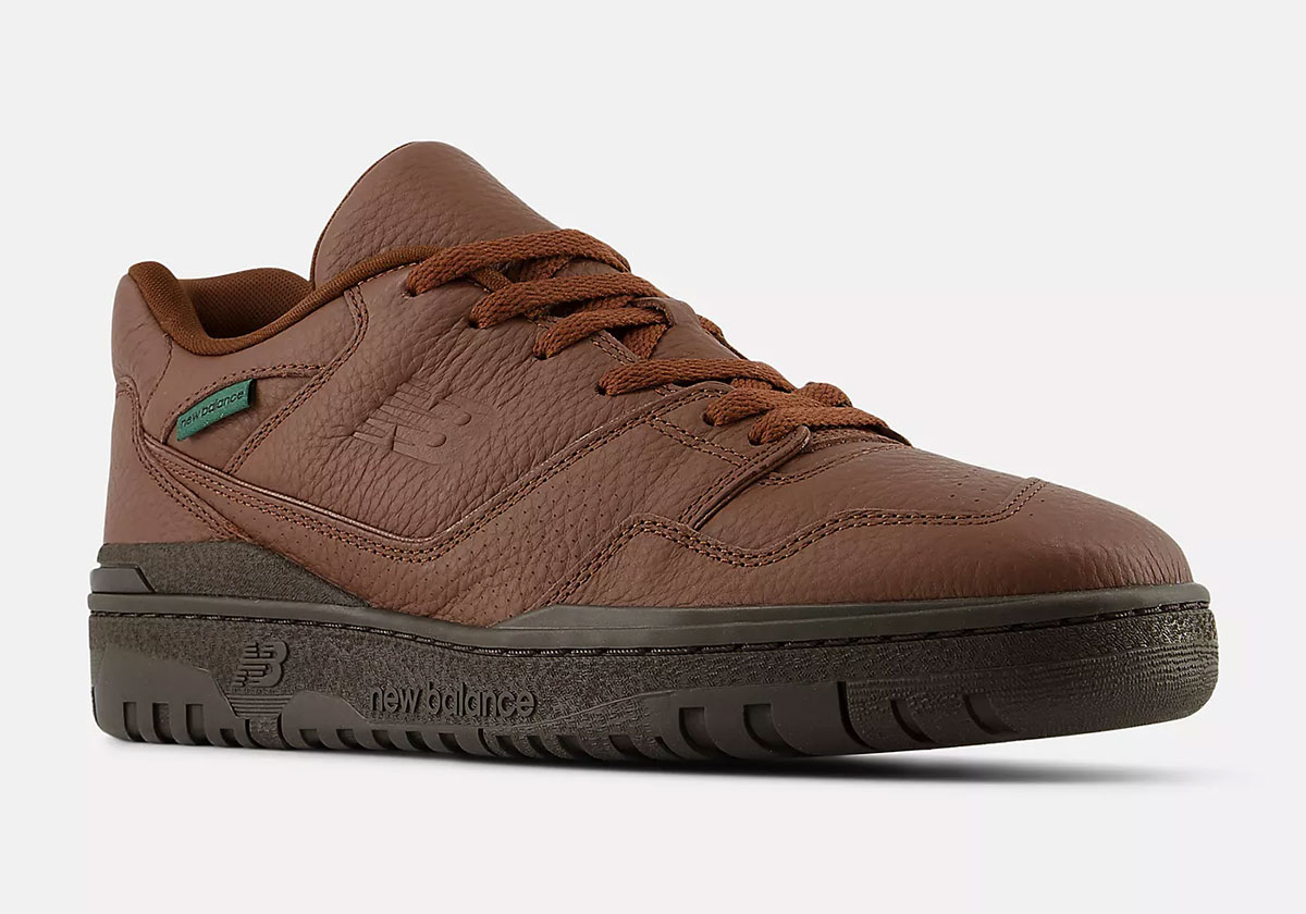 Bộ Sưu Tập New Balance 550 'Small Logo': Đổi Mới Đầy Bất Ngờ! - 2