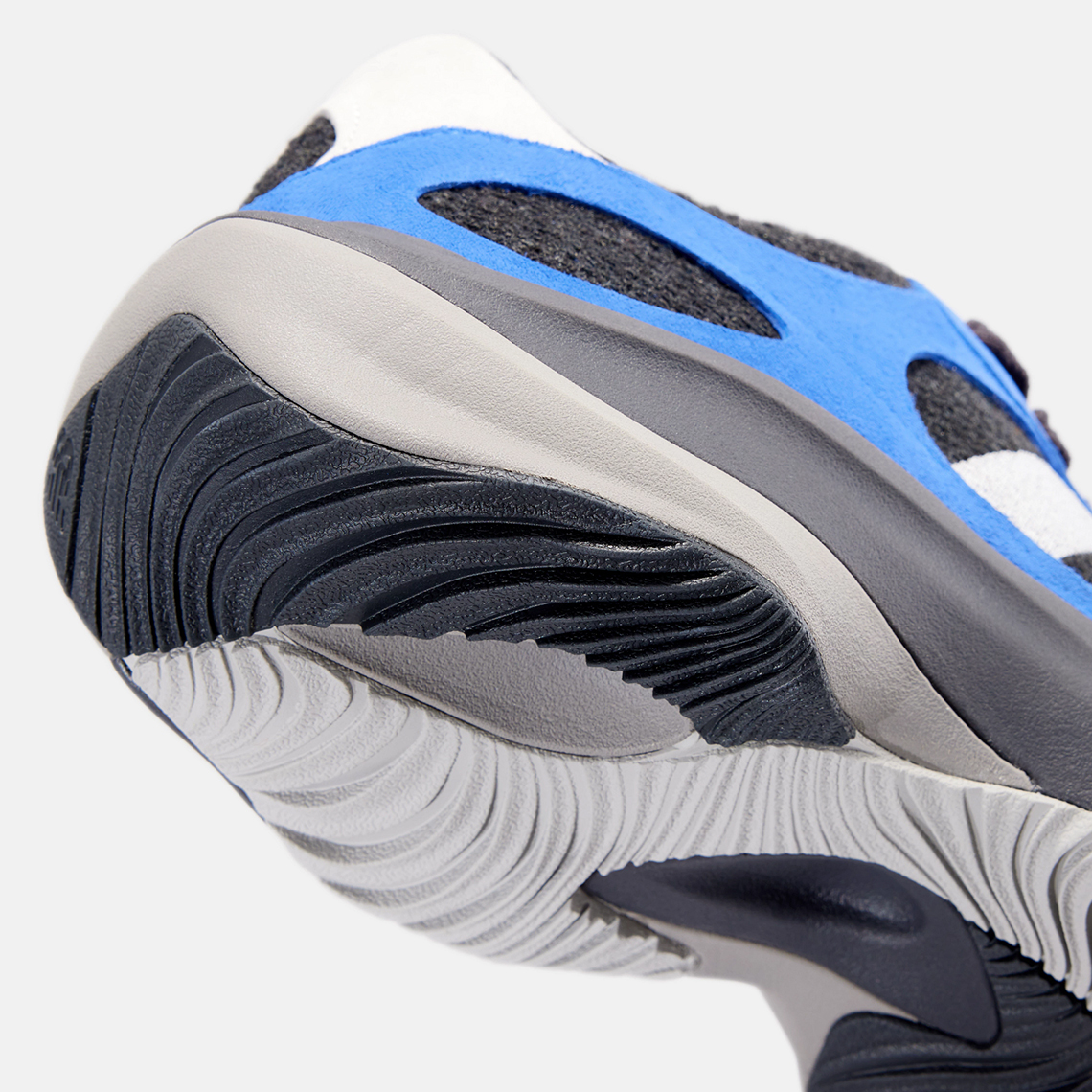 Bộ sưu tập New Balance Warped Runner: Màu Sắc và Phong Cách Độc Đáo - 6